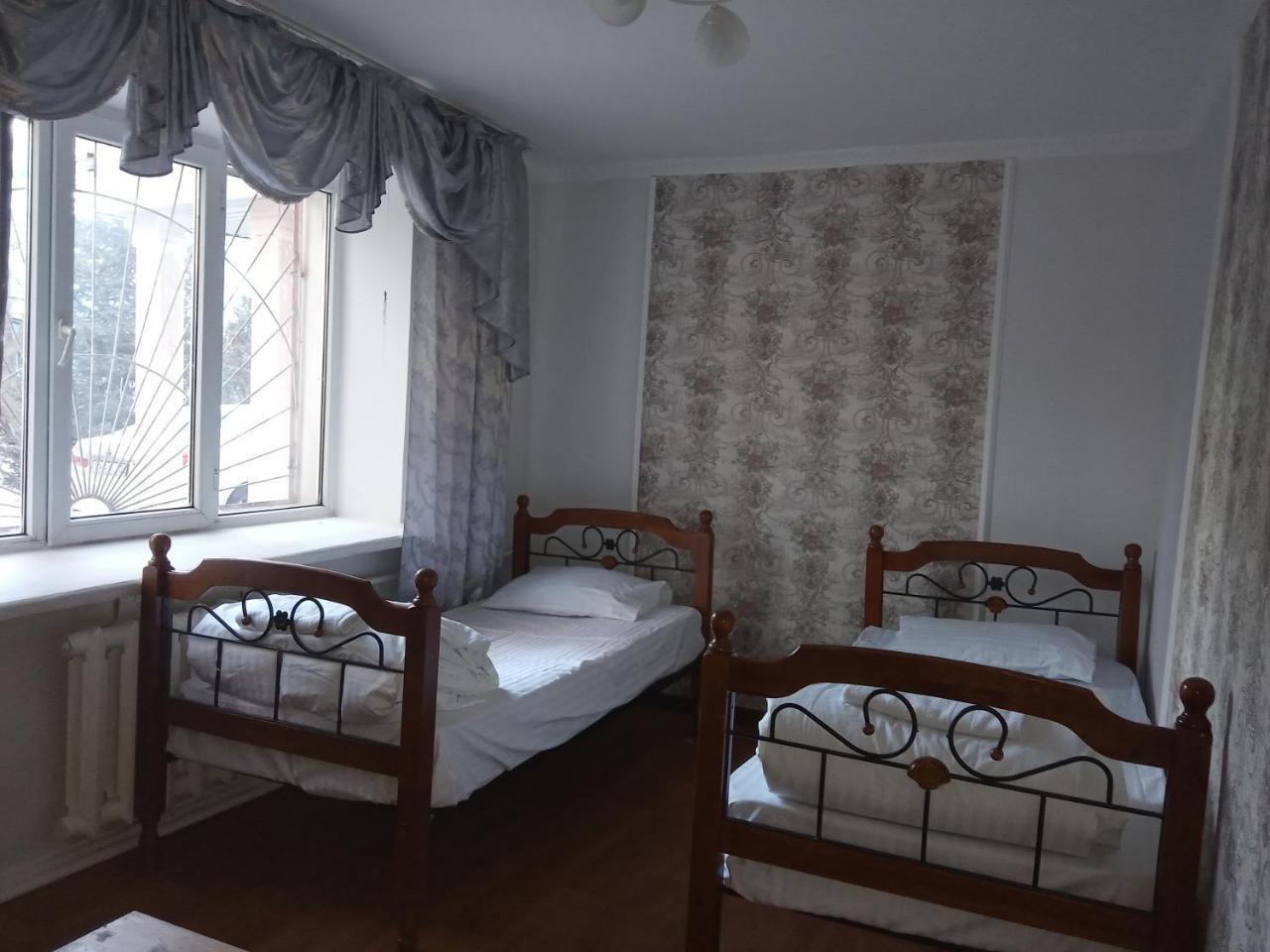 Panainn Hotel Alma-Ata Buitenkant foto