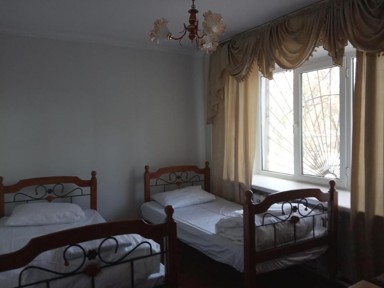 Panainn Hotel Alma-Ata Buitenkant foto